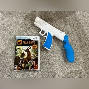 Nintendo Wii Deer Drive Game and Remote Attachment